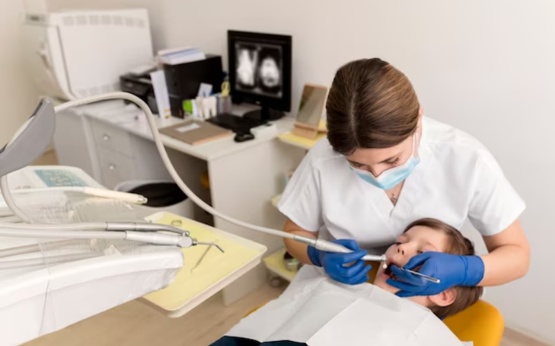 From Kids To Grandparents: The Best Family Dentist In Tucson For Everyone